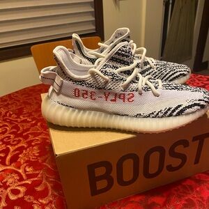 Yeezy Boost 350 V2 Black and White Sneakers